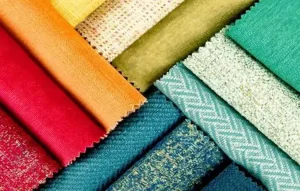 آشنایی با انواع پارچه‌های مانتویی و انتخاب مدل مناسب برای هر فصل